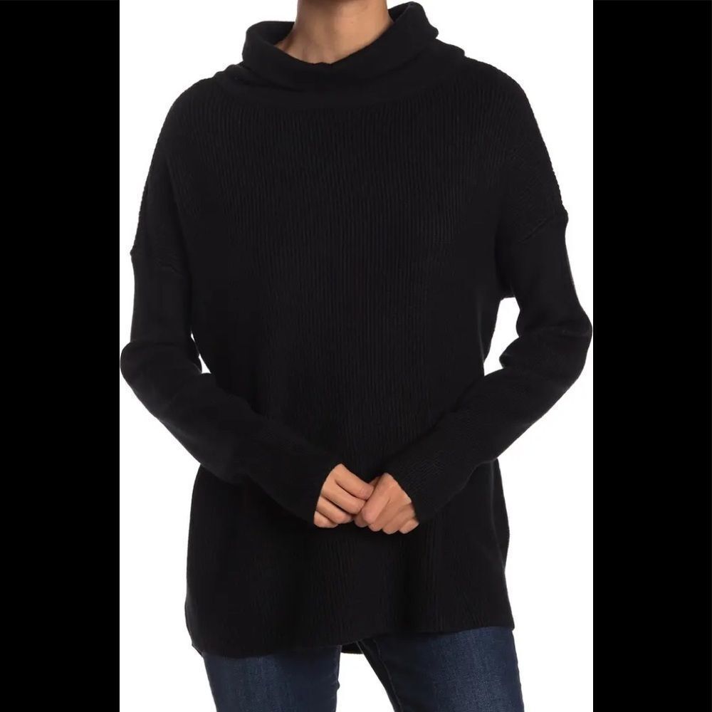 🔥5 for $25 sale🔥 DEVOTION BY CYRUS NWT black Cowlneck Ribbed Tunic Sweater
